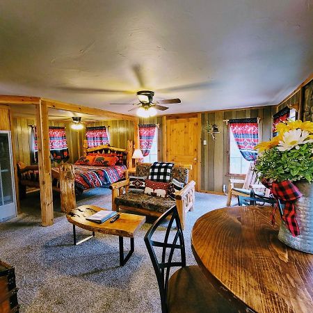 Sierra Blanca Cabins Hotel Ruidoso Bagian luar foto