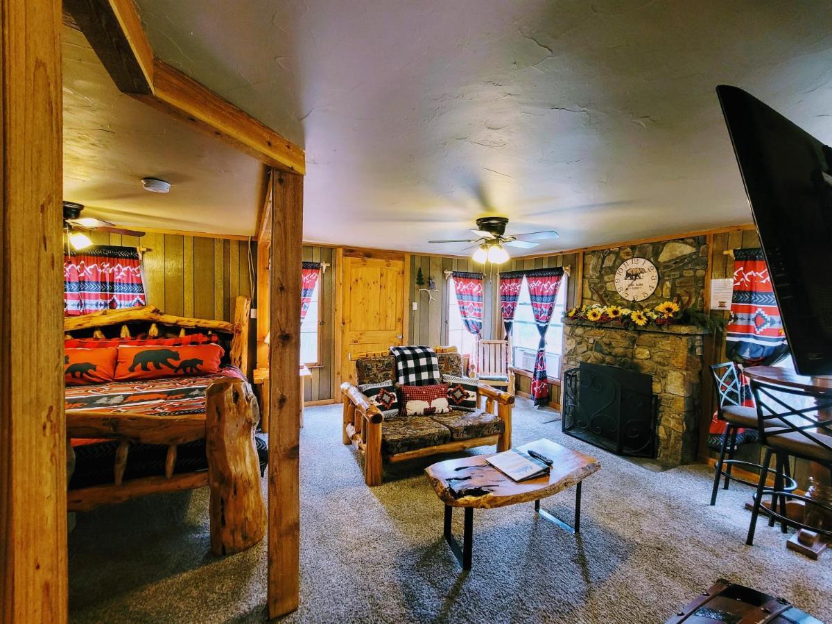 Sierra Blanca Cabins Hotel Ruidoso Bagian luar foto