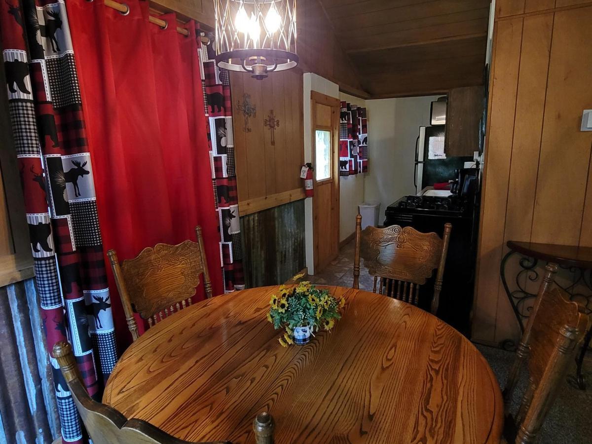 Sierra Blanca Cabins Hotel Ruidoso Bagian luar foto
