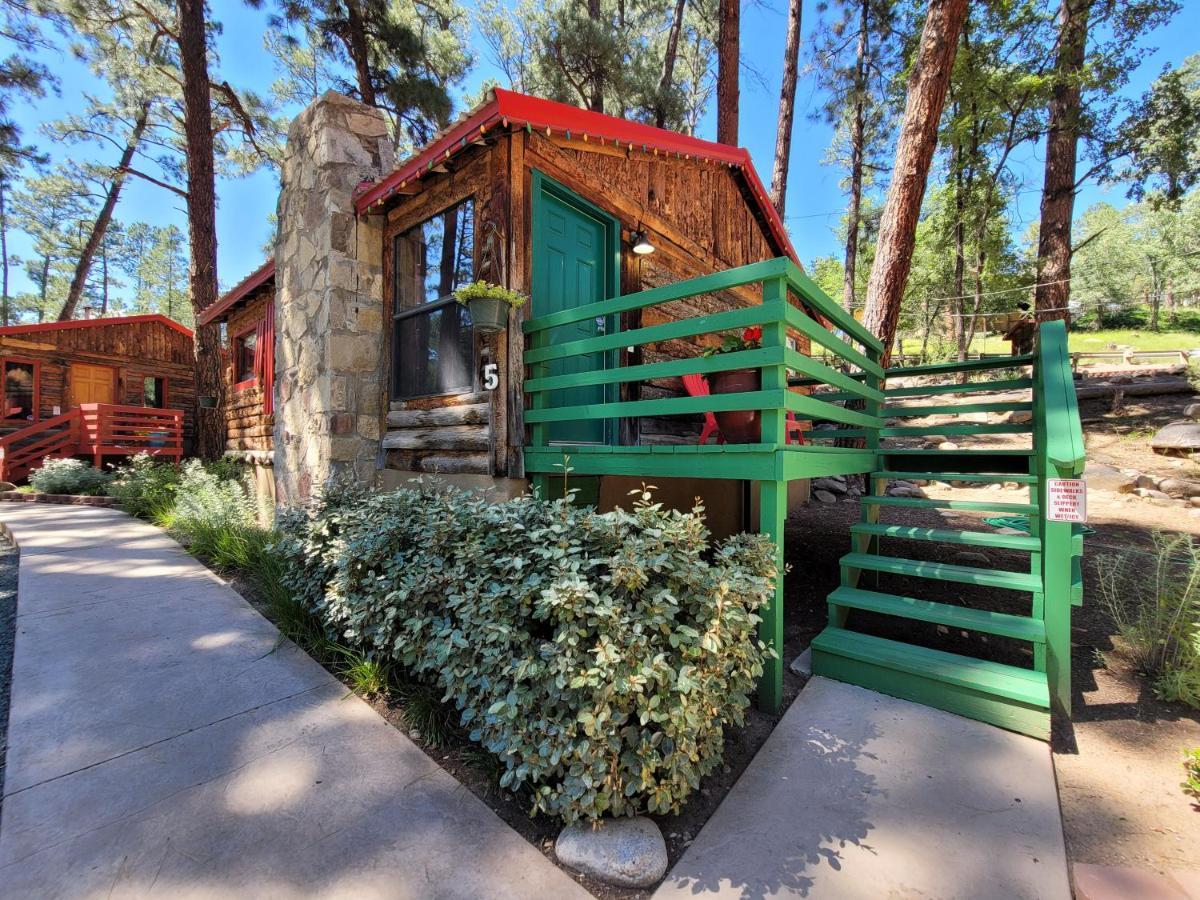 Sierra Blanca Cabins Hotel Ruidoso Bagian luar foto