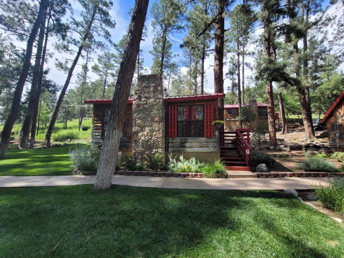 Sierra Blanca Cabins Hotel Ruidoso Bagian luar foto