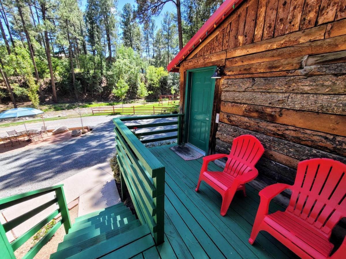 Sierra Blanca Cabins Hotel Ruidoso Bagian luar foto